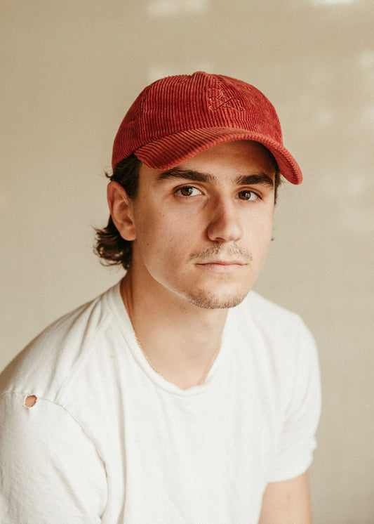 The Borgoña Corduroy Hat